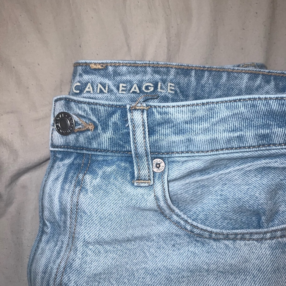 American Eagle Mom Jeans